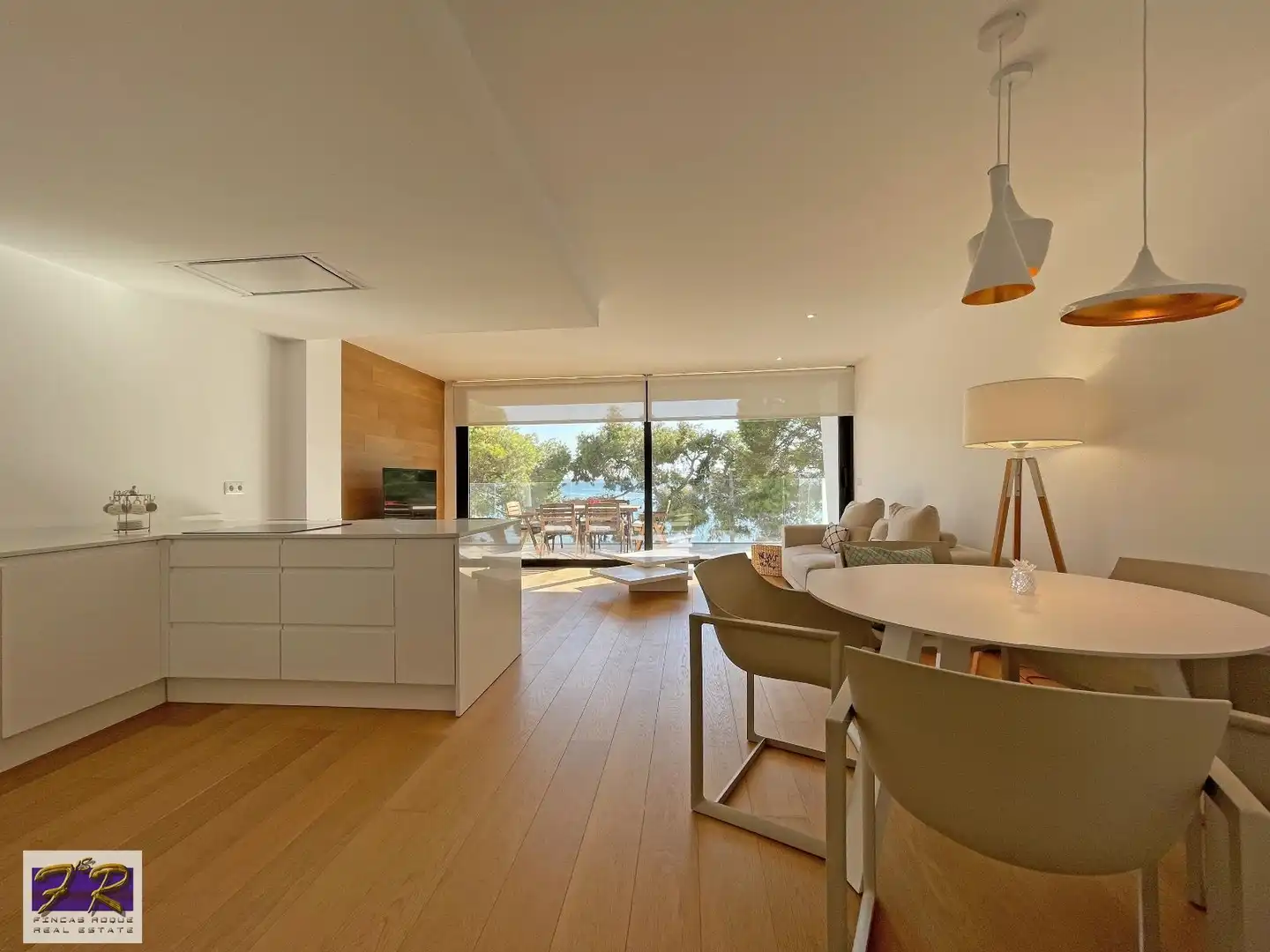 Sala d'estar de Pis en venda en Alcúdia amb Aire condicionat, Parquet i Terrassa