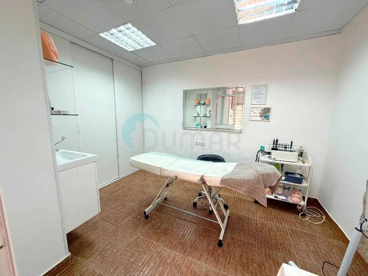 Local comercial en venta en San Pedro de Alcántara, imagen 3