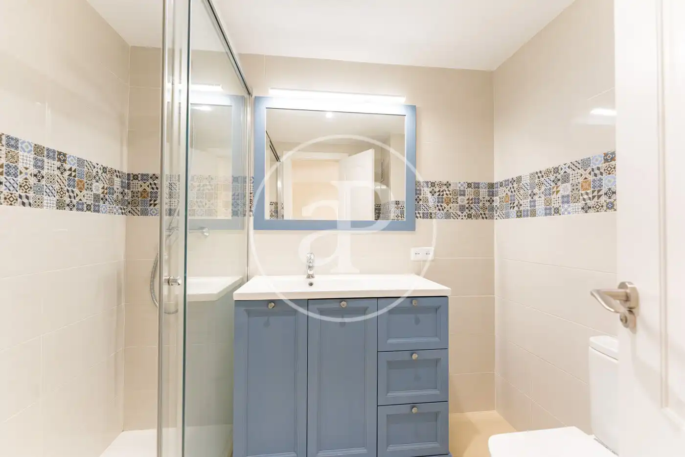 Baño de Piso en venta en  Palma de Mallorca con Aire acondicionado, Calefacción y Terraza