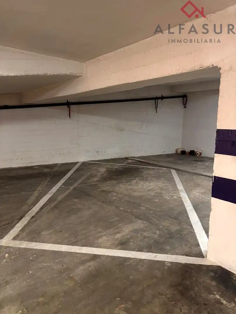 Parking de Piso de alquiler en Málaga con Aire acondicionado y Parquet