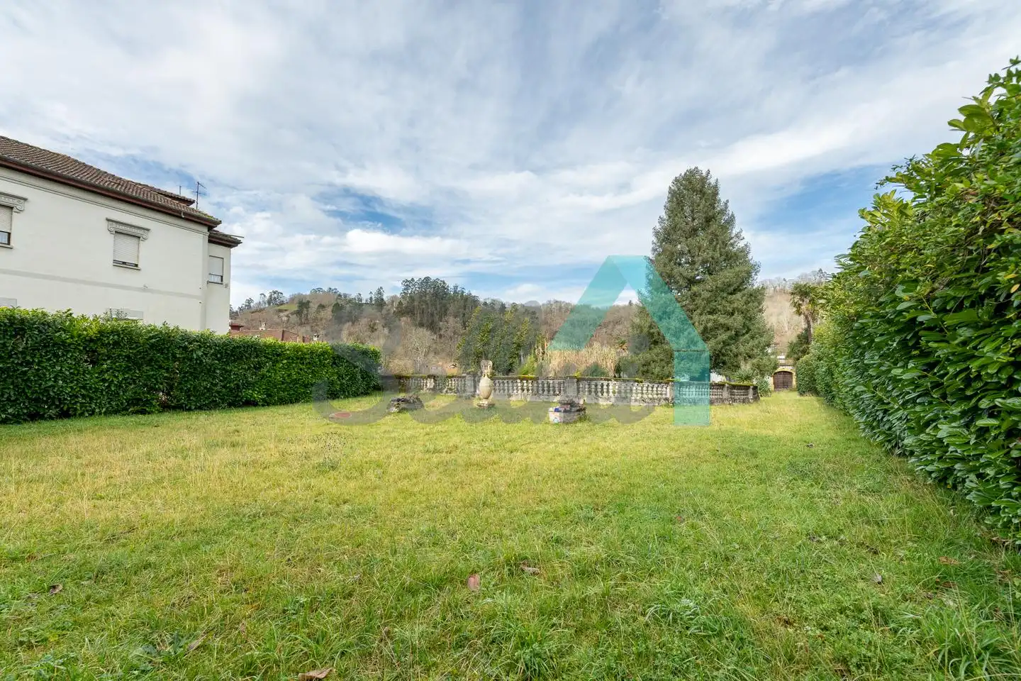 Casa o xalet en venda en Piloña amb Jardí privat, Parquet i Terrassa