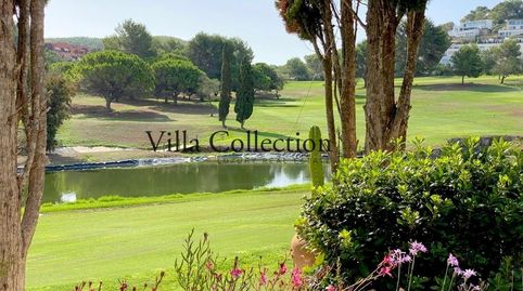 Casa adosada de lujo con piscina privada y vistas al campo de golf en Roca Llisa, Ibiza, image 4