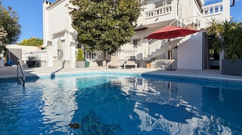 Casa multifuncional situada en una zona tranquila y muy cotizada, con licencia turística, buena orientación norte y sur, y acceso, image 2