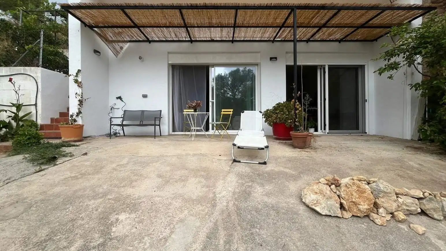 Terrassa de Pis de lloguer en Sant Pere de Ribes amb Aire condicionat, Jardí privat i Terrassa