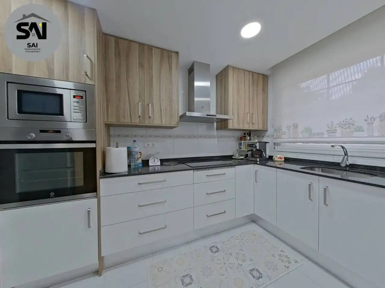 Cocina de Casa o chalet en venta en Castellar del Vallès con Aire acondicionado, Calefacción y Parquet