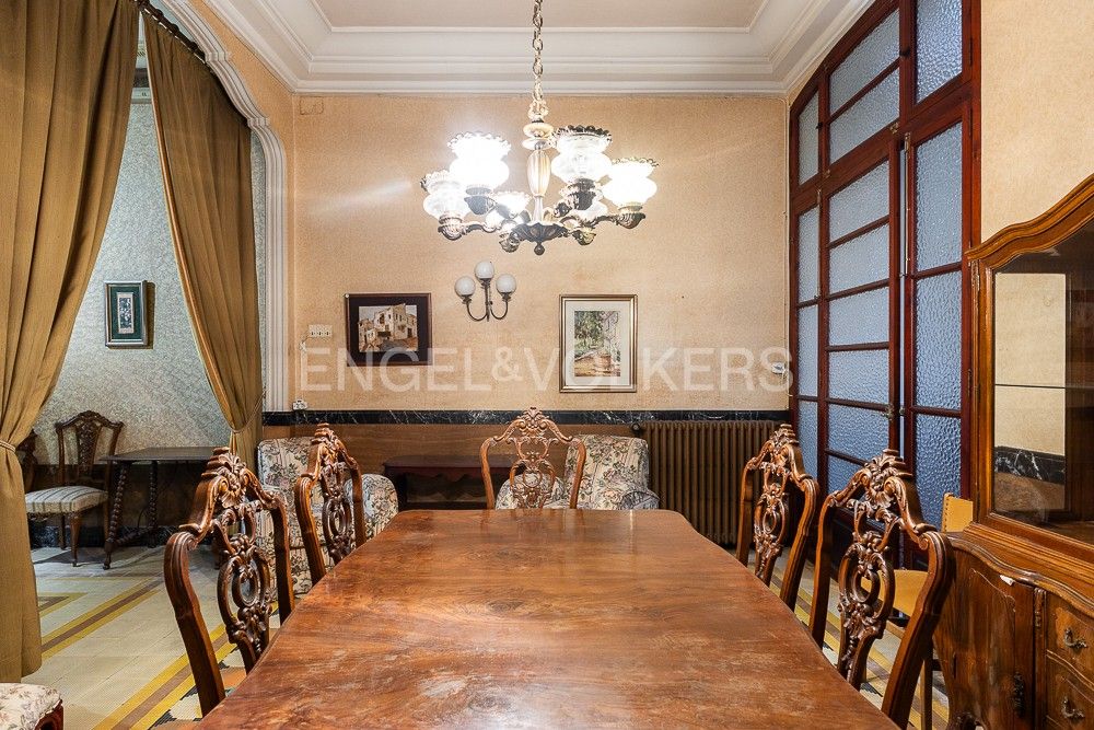 Menjador de Casa o xalet en venda en Vila-real amb Calefacció, Terrassa i Traster