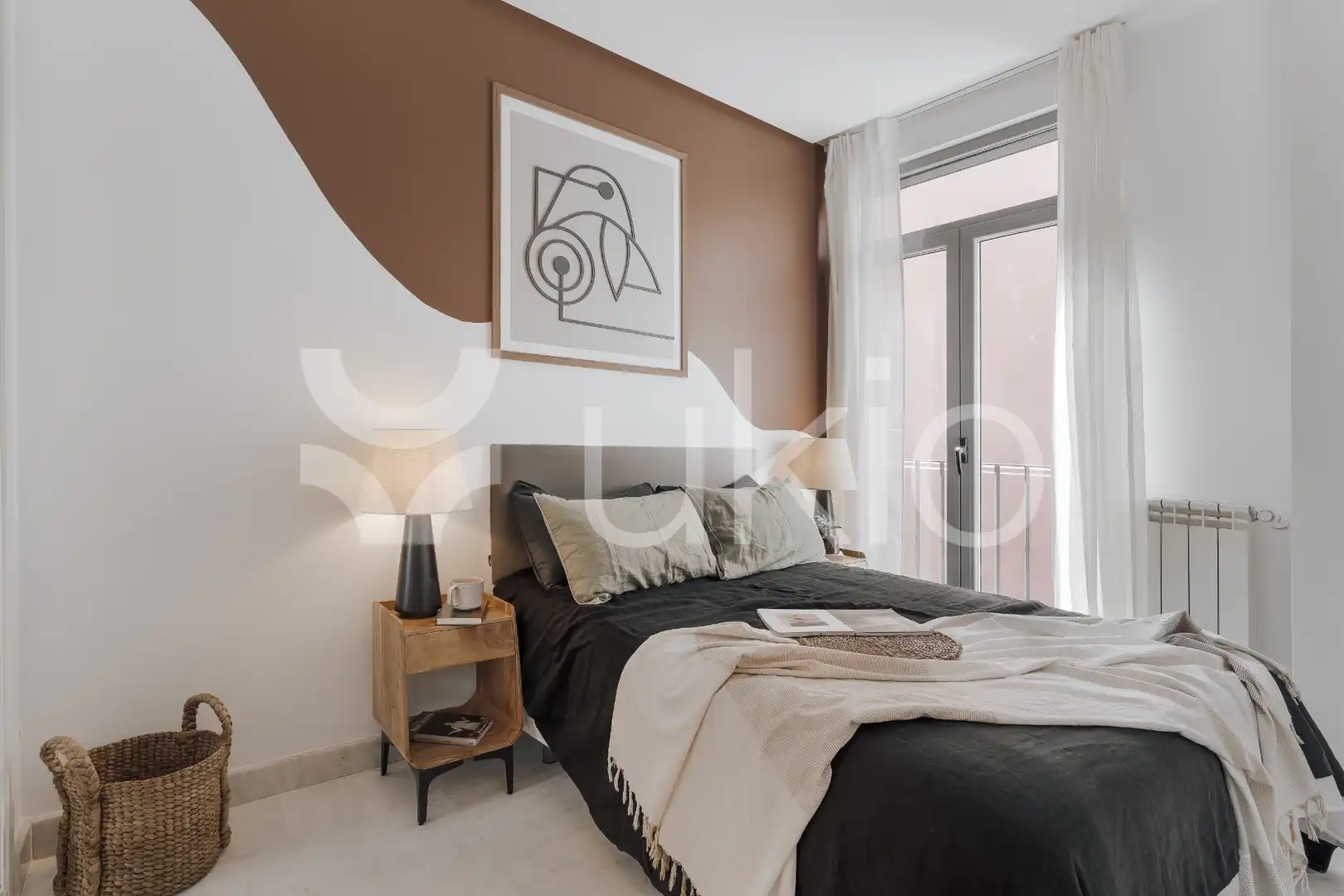 Habitación de Apartamento de alquiler en Madrid con Aire acondicionado, Calefacción y Amueblado