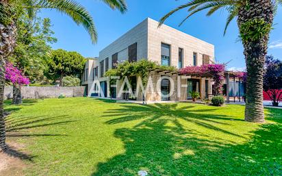 Exterior view of Single-family semi-detached to rent in Sitges  with Air Conditioner and Balcony