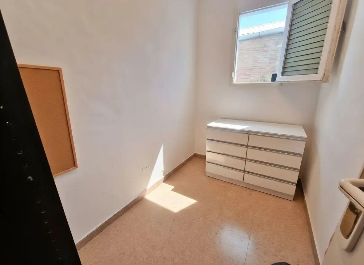 Bedroom of Flat for sale in Sant Boi de Llobregat  with Heating, Terrace and Storage room