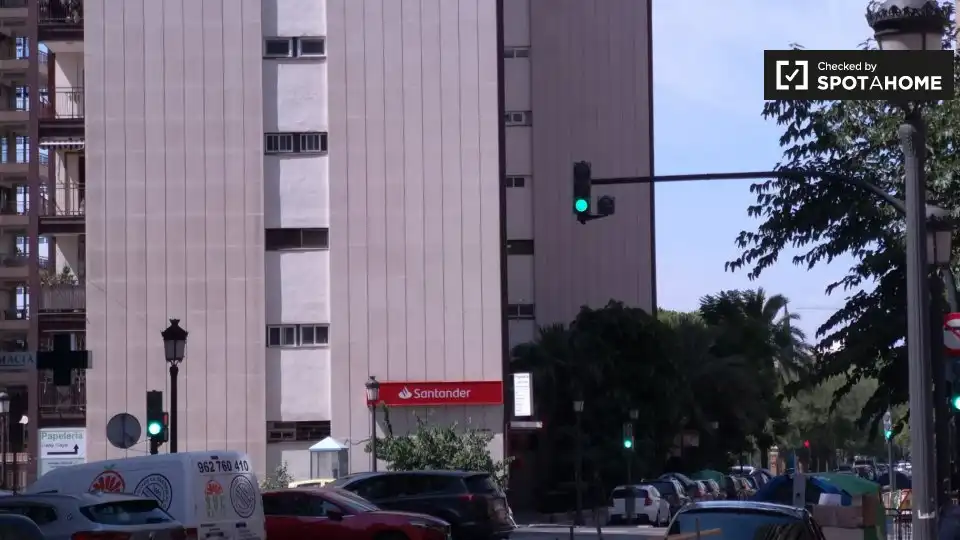 Vista exterior de Pis de lloguer en Valencia amb Aire condicionat, Calefacció i Moblat
