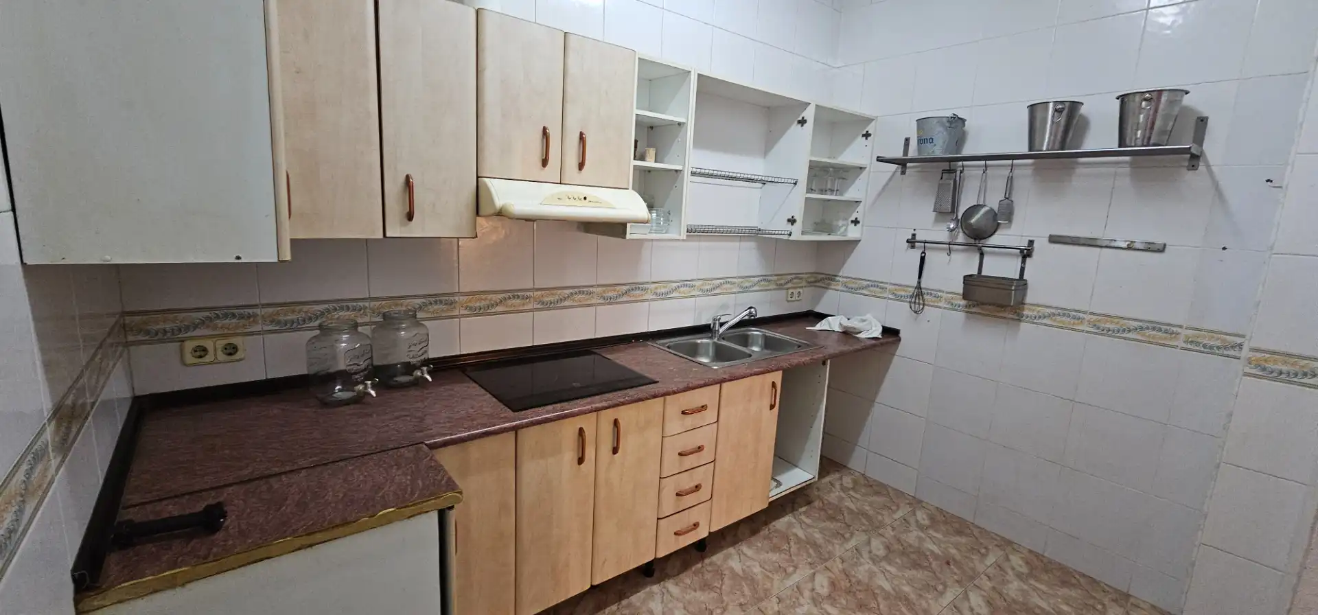 Cocina de Local en venta en Barcelona con Aire acondicionado, Terraza y Amueblado