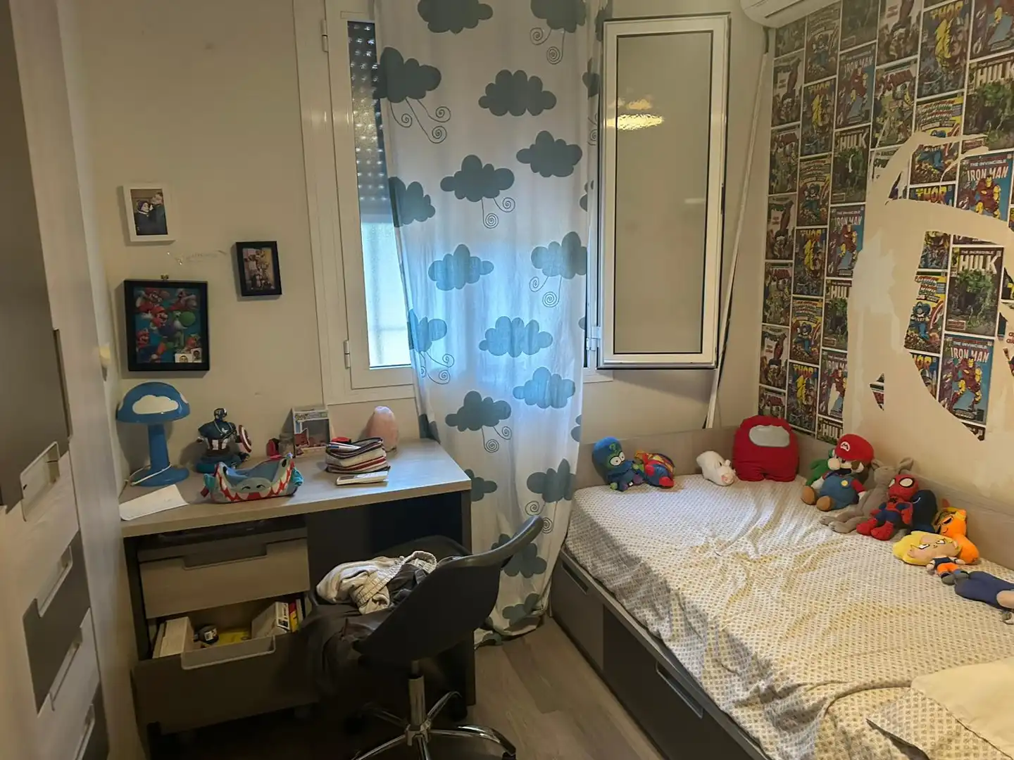 Habitación de Piso en venta en Sevilla con Aire acondicionado, Jardín privado y Terraza