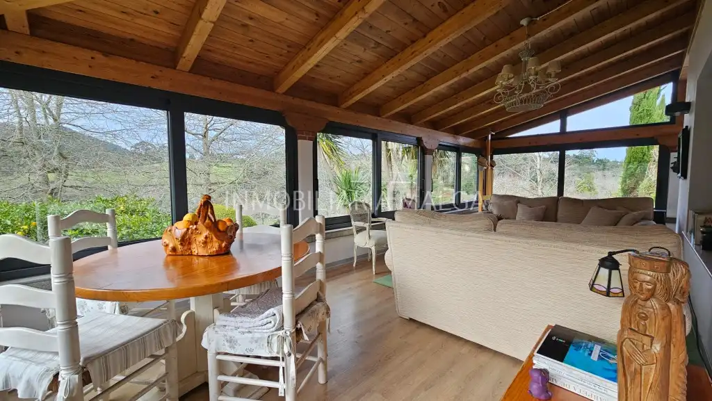 Sala de estar de Casa o chalet en venta en Colunga con Calefacción, Jardín privado y Parquet