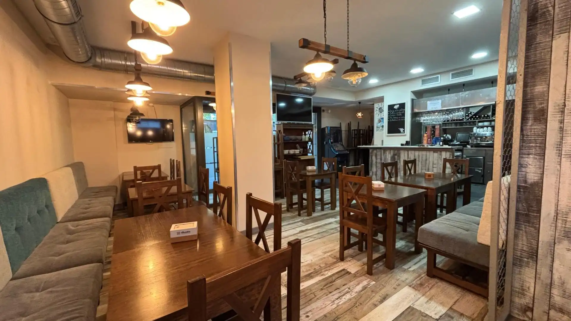 Local en traspaso en Pinar del Jalón