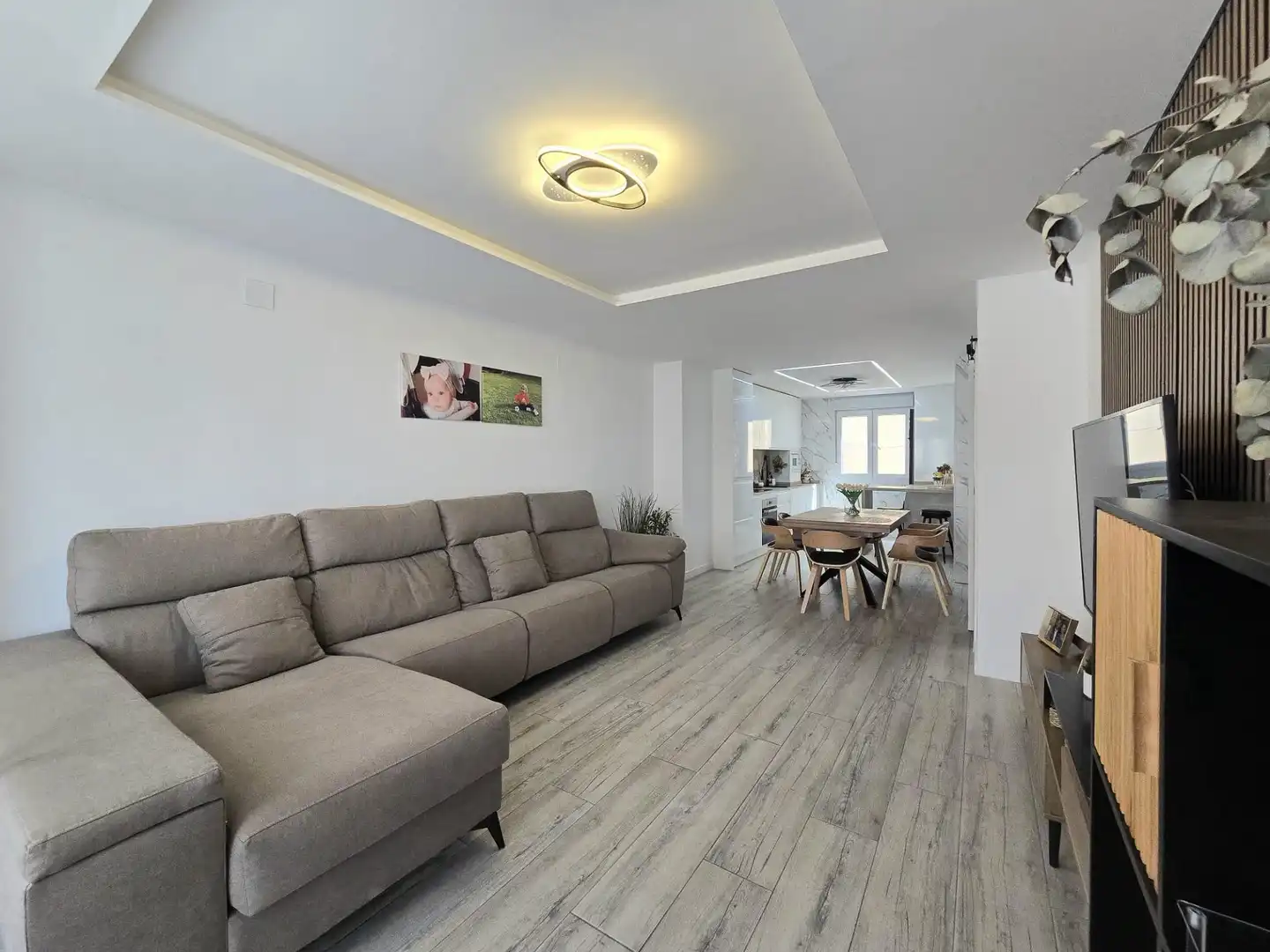 Living room of Flat for sale in Málaga  with Air Conditioner, Terrace and Storage room