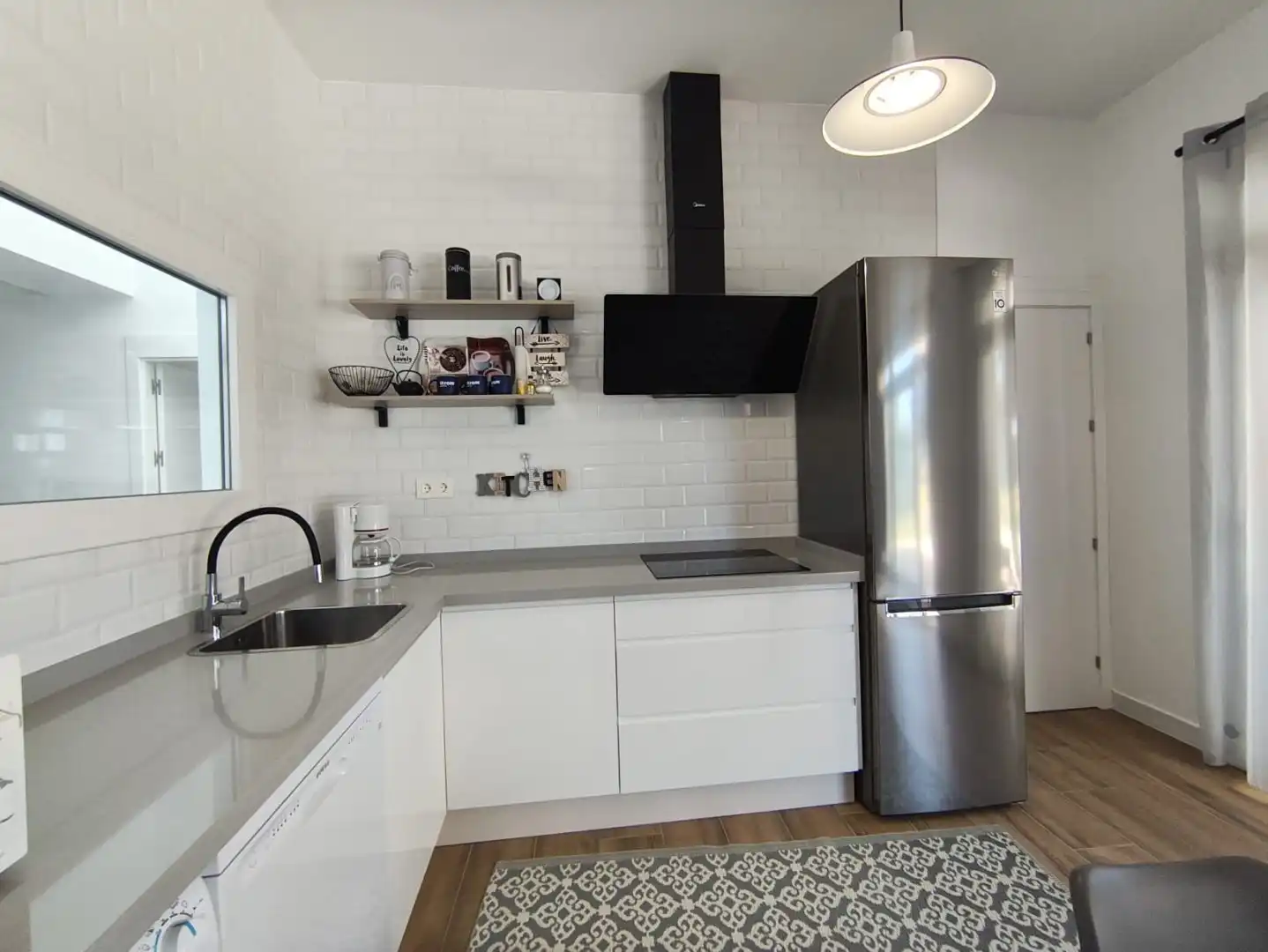 Kitchen of Houses for sale in Aznalcázar  with Air Conditioner, Heating and Private garden