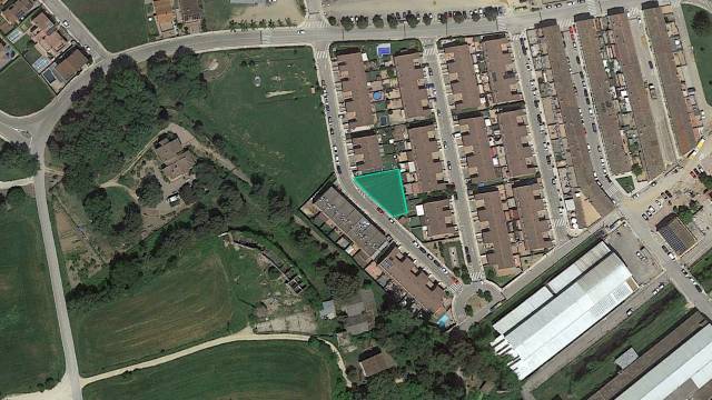 Terreno en Venta en C/ Jordi Pujol en Sant Julià del Llor i Bonmatí
