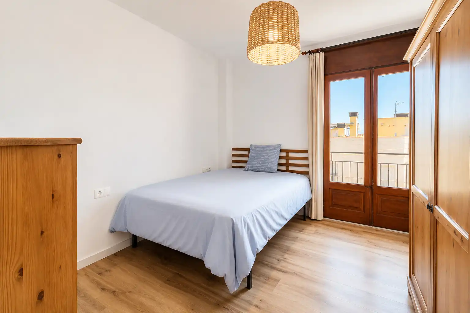 Schlafzimmer von Wohnung zum Verkauf in Figueres mit Heizung, Parkett und Terrasse