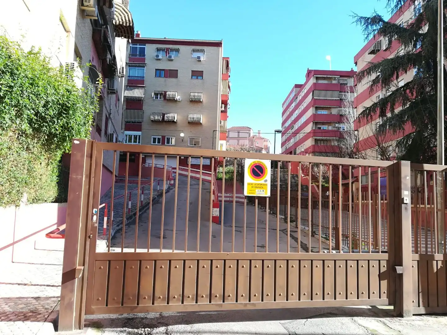 Vista exterior de Traster de lloguer en  Granada Capital