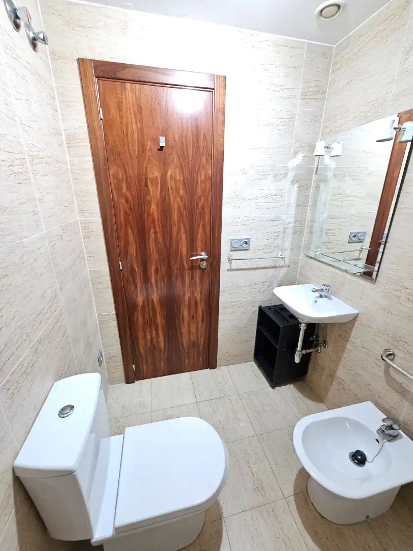 Baño de Ático en venta en Armilla con Aire acondicionado, Calefacción y Parquet