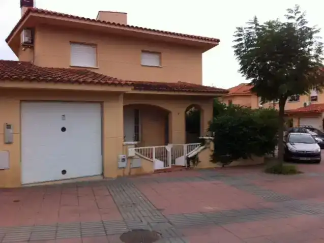 Vista exterior de Casa o xalet en venda en Vinyols i els Arcs