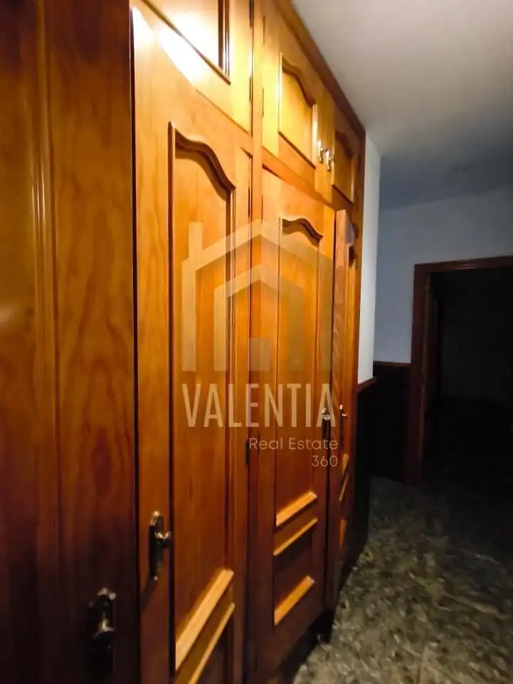 Dormitori de Casa o xalet en venda en Alginet amb Moblat i Alarma