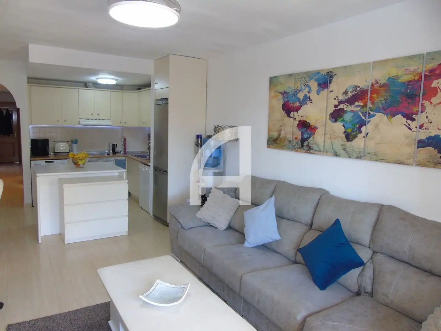 Sala de estar de Piso en venta en Fuengirola con Aire acondicionado, Calefacción y Terraza