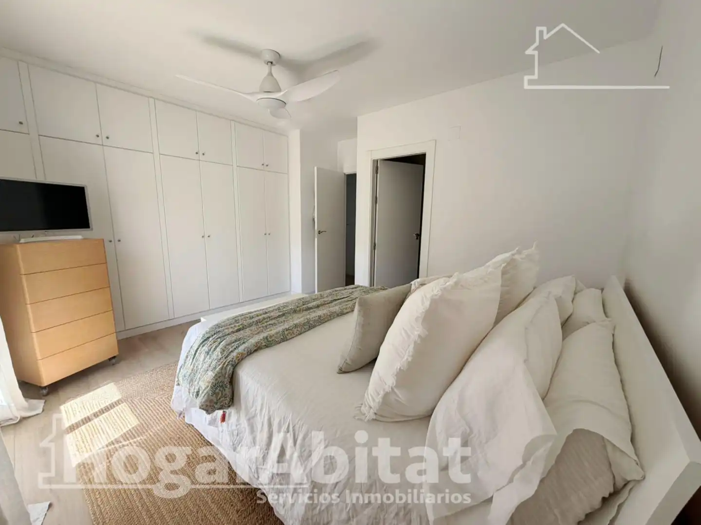 Bedroom of Attic for sale in Chiva  with Air Conditioner and Terrace