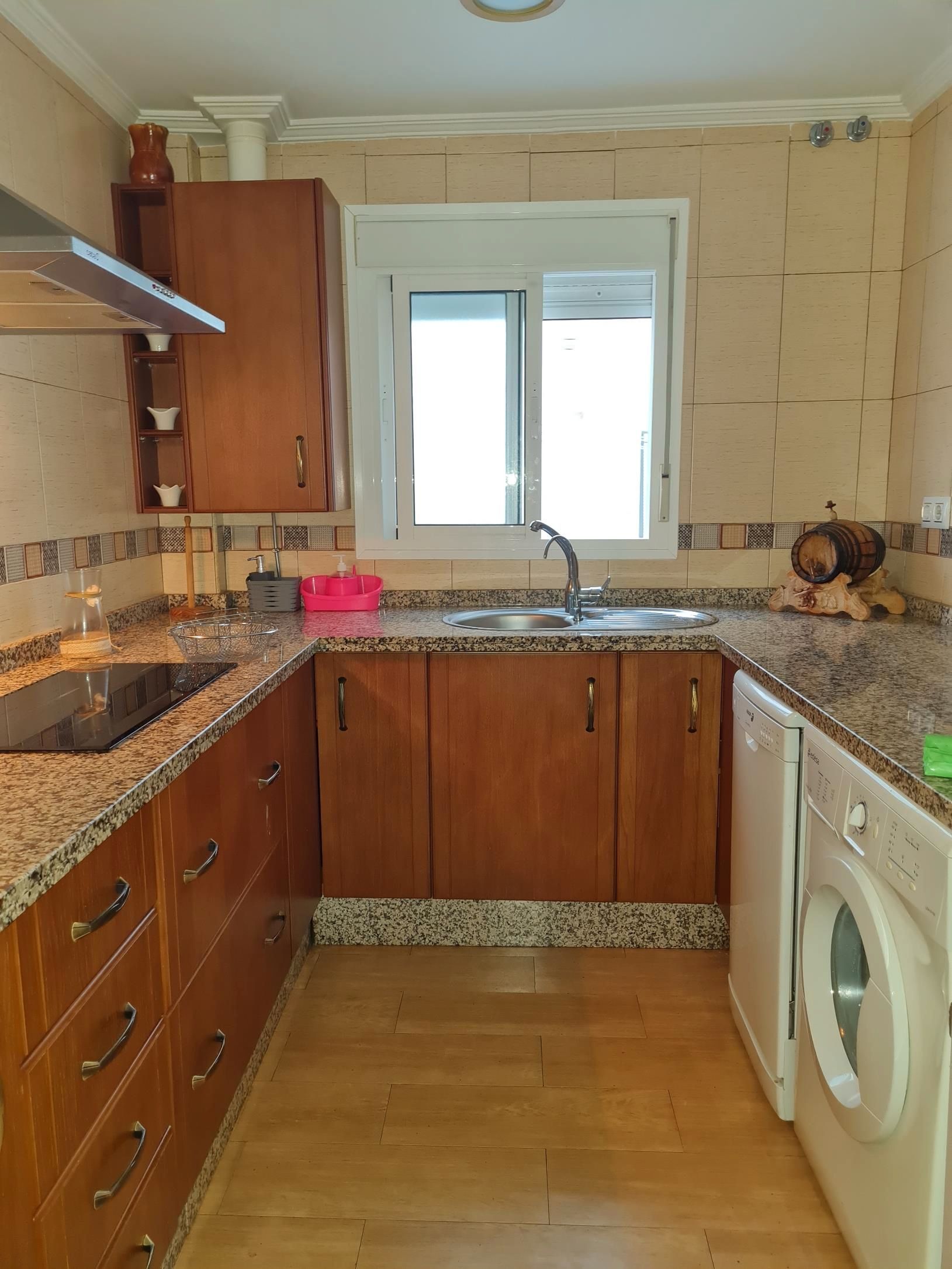 Cuina de Pis de lloguer en Alcalá de Guadaira amb Aire condicionat, Calefacció i Terrassa