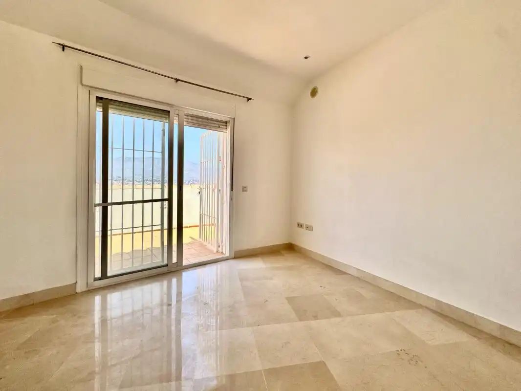 Ático en venta en Fuengirola con Aire acondicionado, Calefacción y Terraza