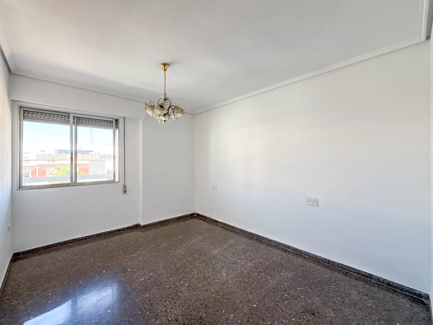 Piso en venta en Valencia con Balcón