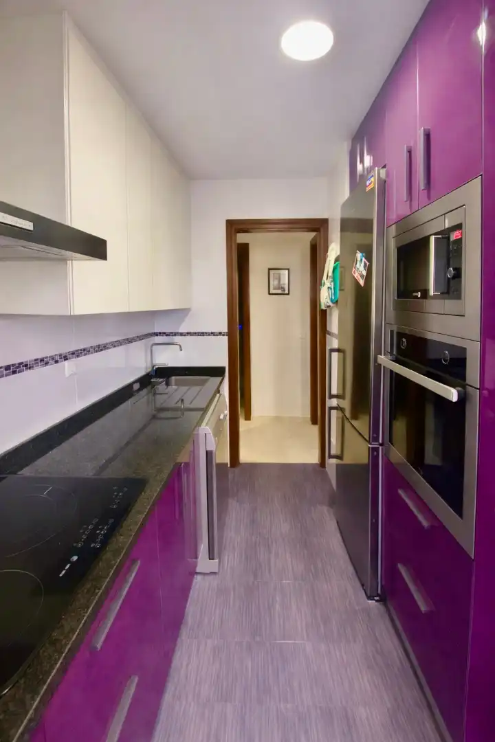 Cocina de Piso en venta en Marbella con Aire acondicionado, Amueblado y Horno