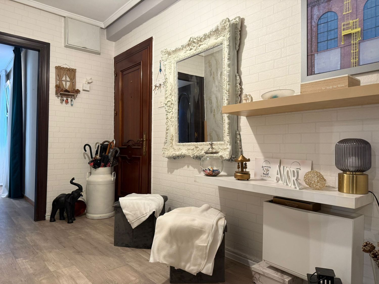 Bany de Pis en venda en San Martín del Rey Aurelio amb Piscina