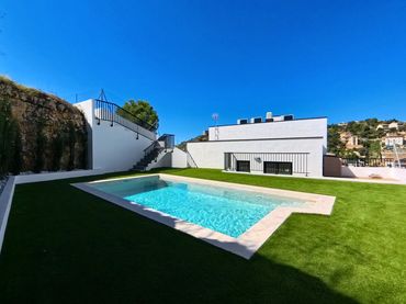 Villa con balcone in vendita a Segur de Dalt