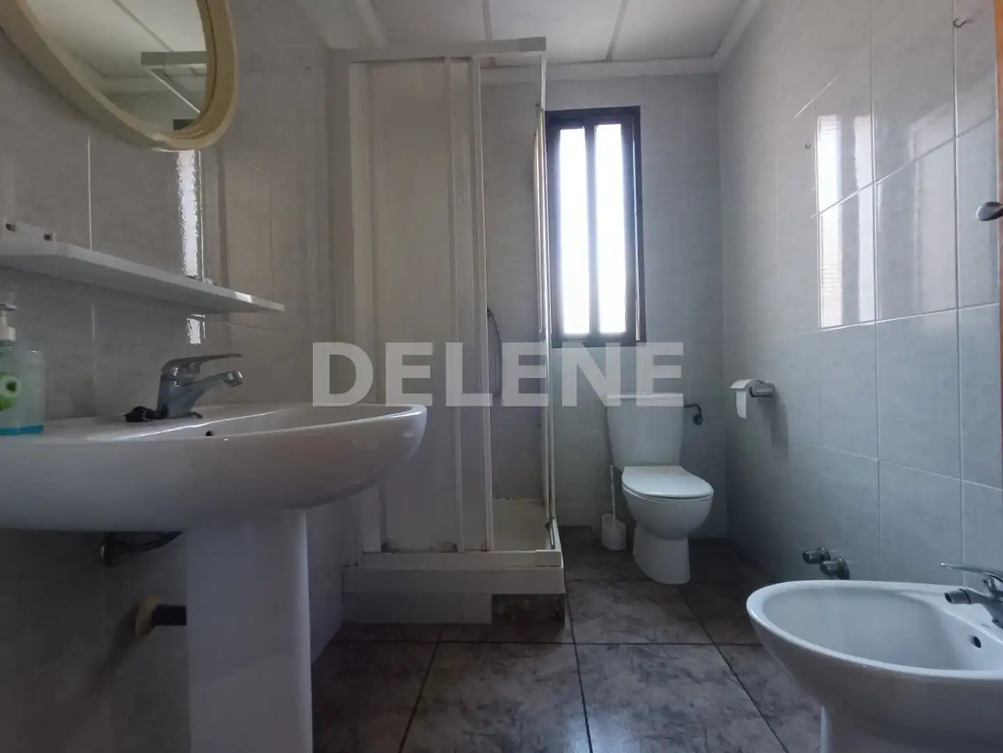 Casa aparellada amb terrassa en venda a Hellín, imagen 27