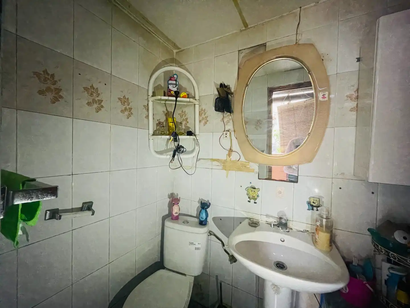 Bany de Casa o xalet en venda en Zaragoza amb Aire condicionat, Calefacció i Jardí privat