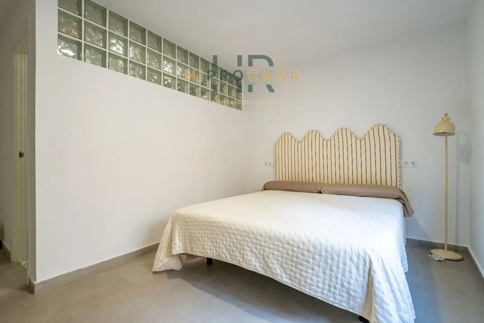 Habitación de Piso en venta en Población de Arroyo con Aire acondicionado, Calefacción y Terraza