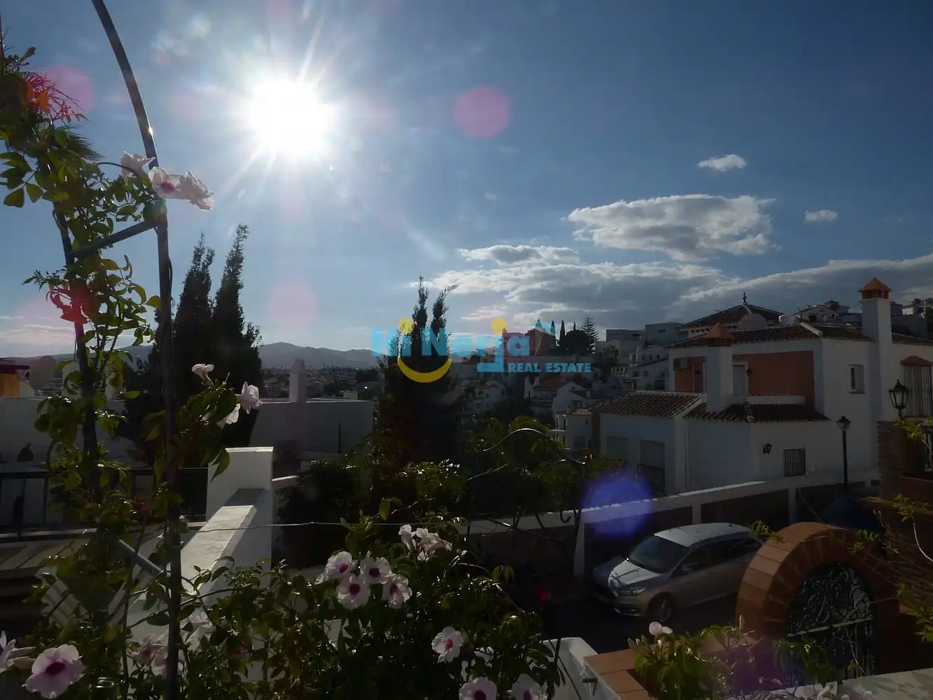Vista exterior de Àtic en venda en Nerja amb Terrassa