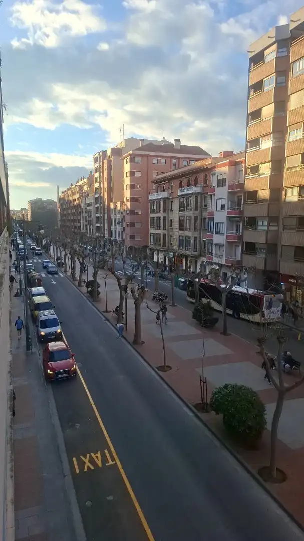 Appartement avec terrasse à vendre à Calle Fermín Irigaray
