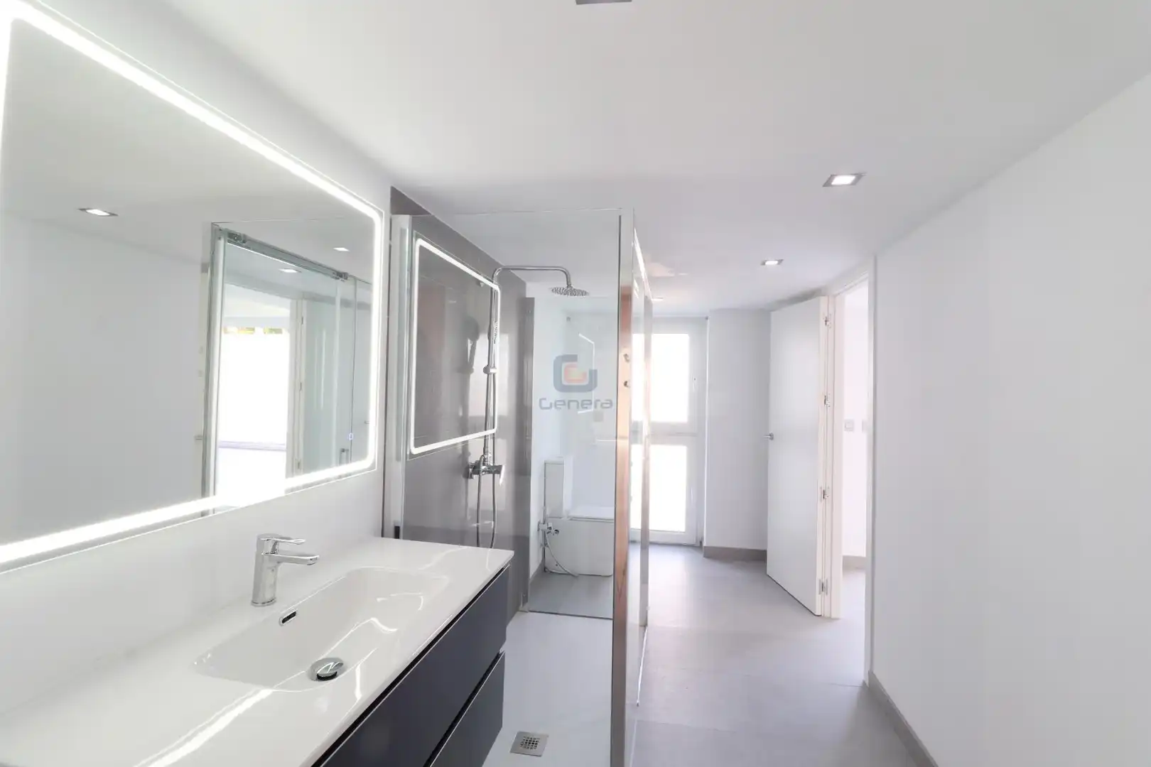 Bathroom of Houses for sale in El Campello  with Air Conditioner, Private garden and Terrace