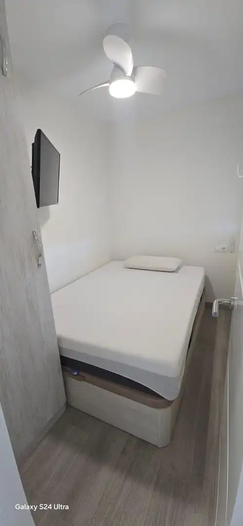 Schlafzimmer von Wohnung zur Miete in Torremolinos mit Klimaanlage, Heizung und Terrasse
