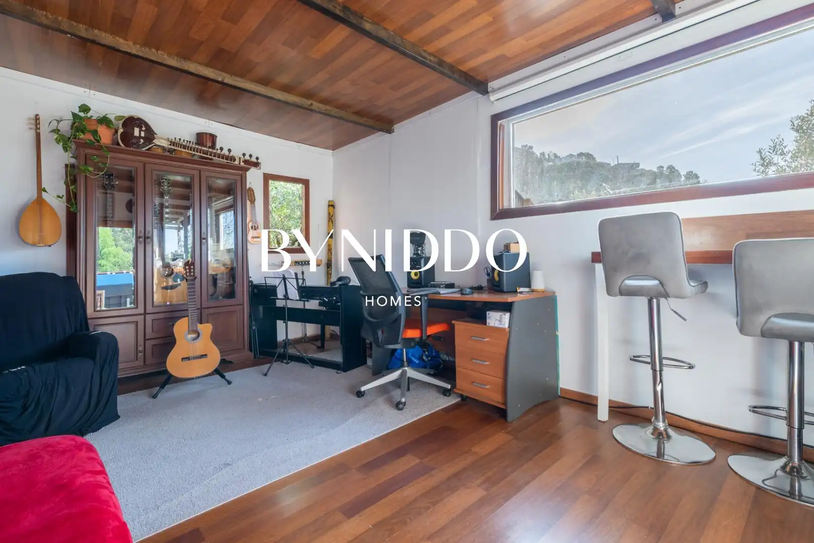 Living room of Houses for sale in Sant Cugat del Vallès  with Heating, Private garden and Terrace
