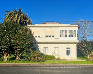 Vista exterior de Casa o xalet en venda en San Sadurniño amb Jardí privat, Terrassa i Balcó