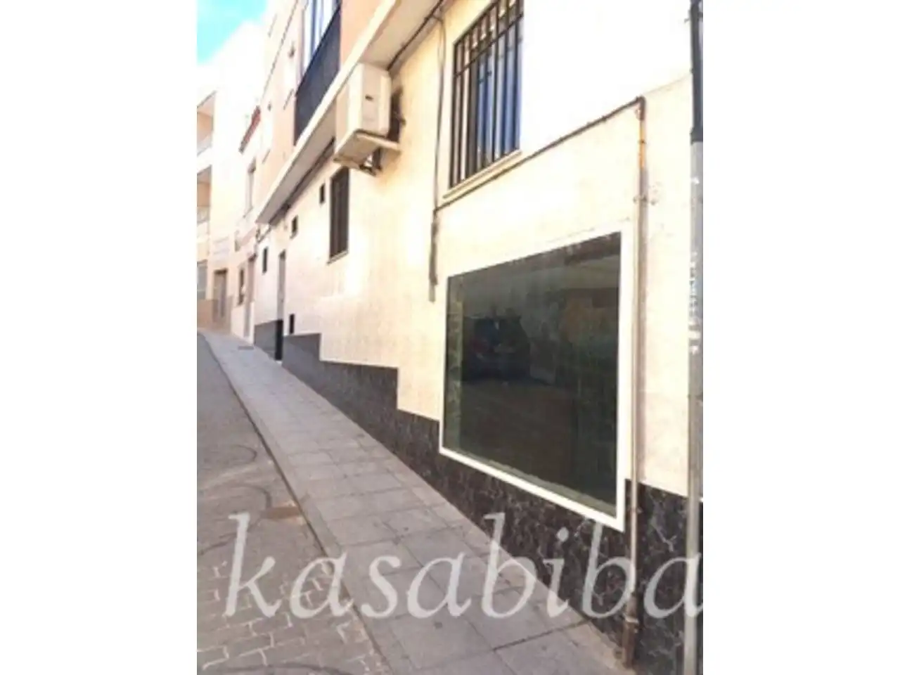 Exterior view of Commercial properties for sale in Cullera