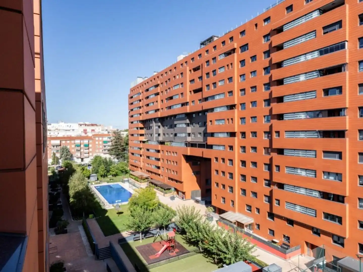 Vista exterior de Pis en venda en Madrid amb Aire condicionat, Terrassa i Traster