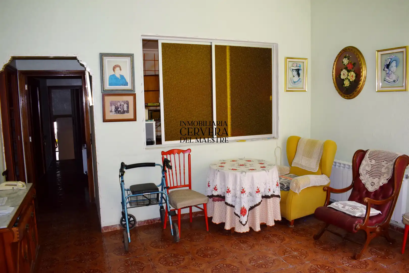 Sala de estar de Casa adosada en venta en Xert con Terraza