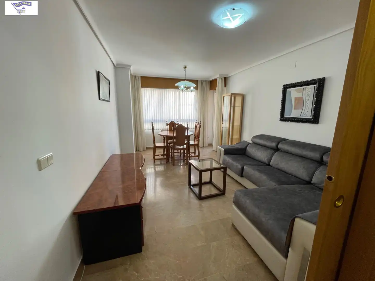 Sala de estar de Apartamento de alquiler en Albacete con Calefacción, Amueblado y Balcón