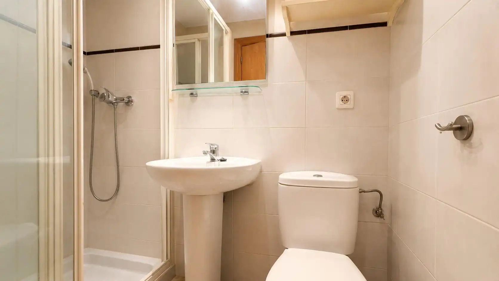 Bany de Apartament en venda en Comillas (Cantabria) amb Calefacció i Traster