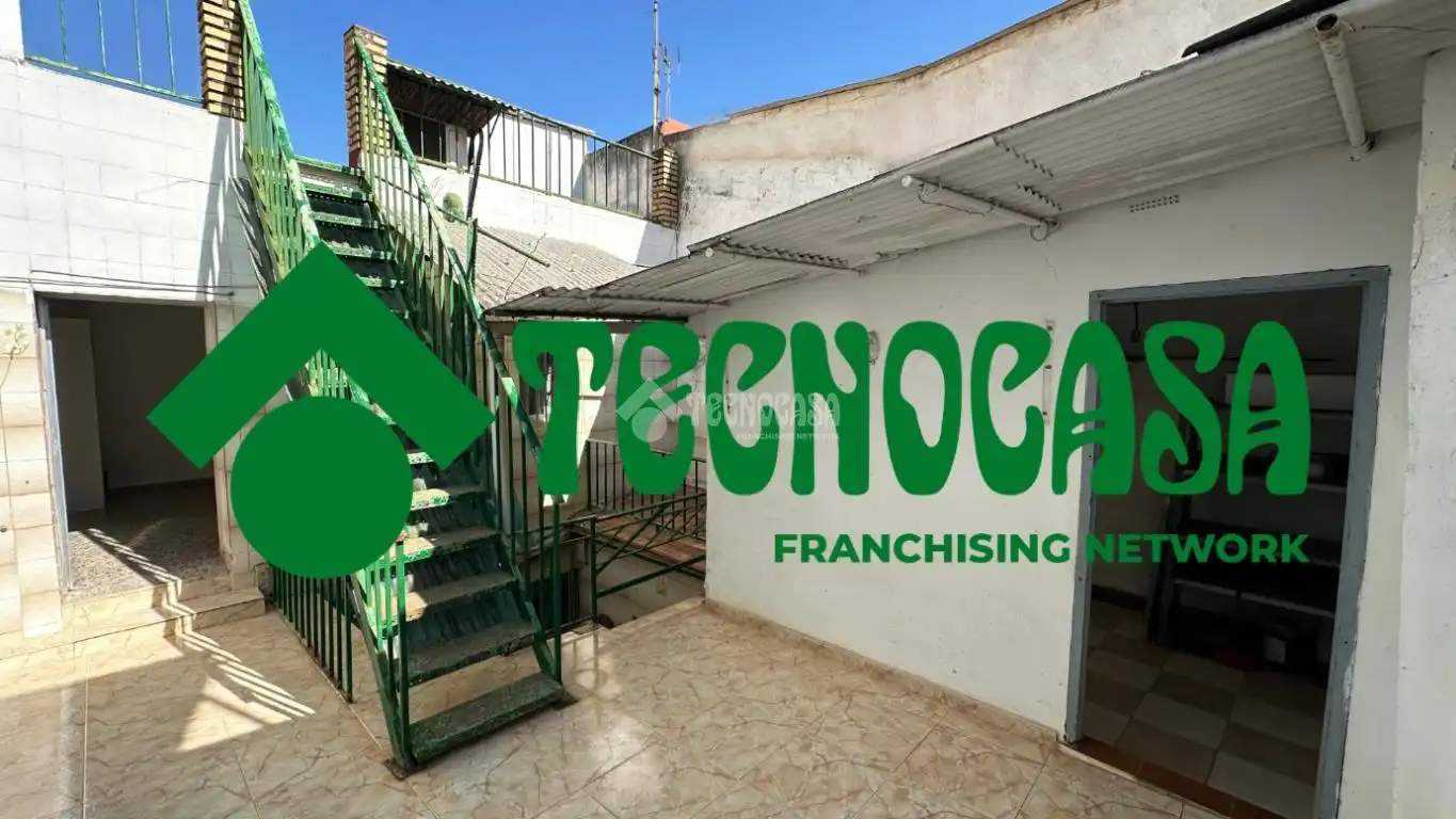 Exterior view of Detached homes for sale in Córdoba