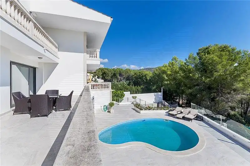 Schwimmbecken von Haus oder Chalet zur Miete in  Palma de Mallorca mit Klimaanlage, Heizung und Privatgarten